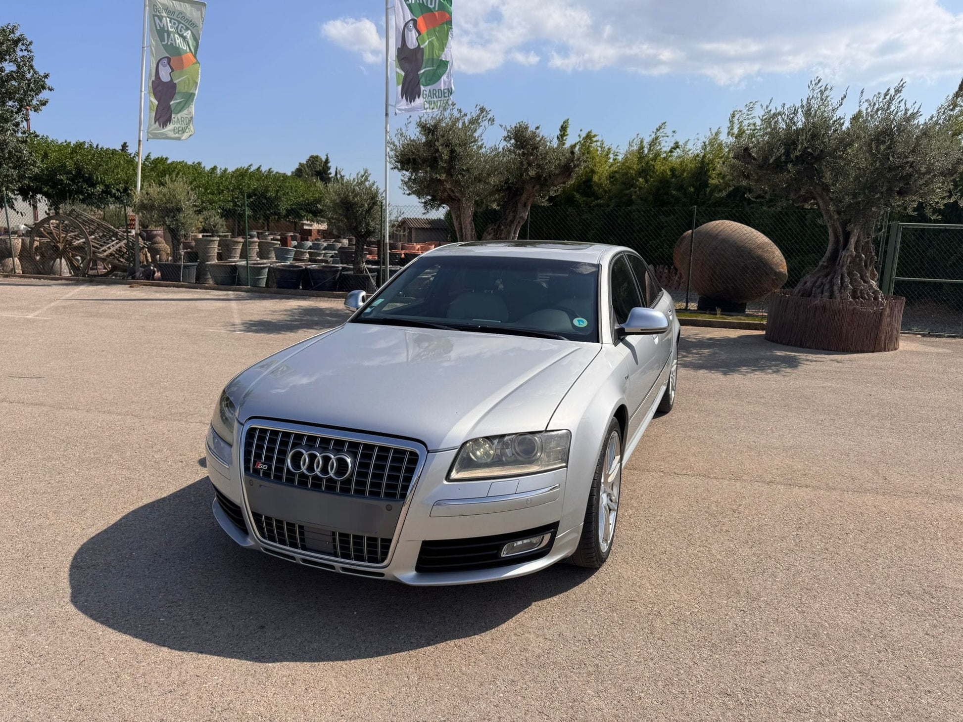 Audi S8